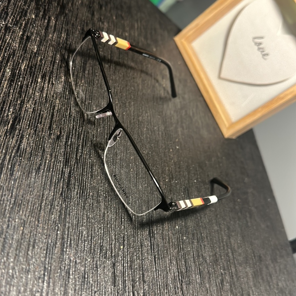 Burberry frames - Picture 3 of 4